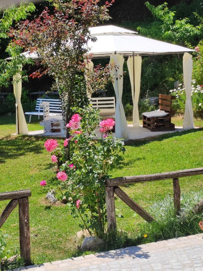 Guest House Caracas Lorica Exterior photo