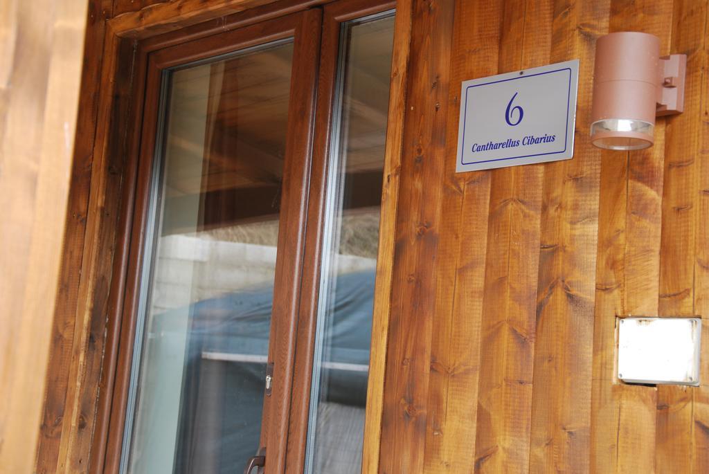 Guest House Caracas Lorica Exterior photo